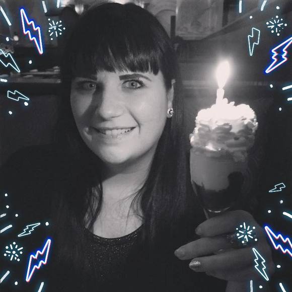 Meet your Posher, Ashley - Picture 1 of 1